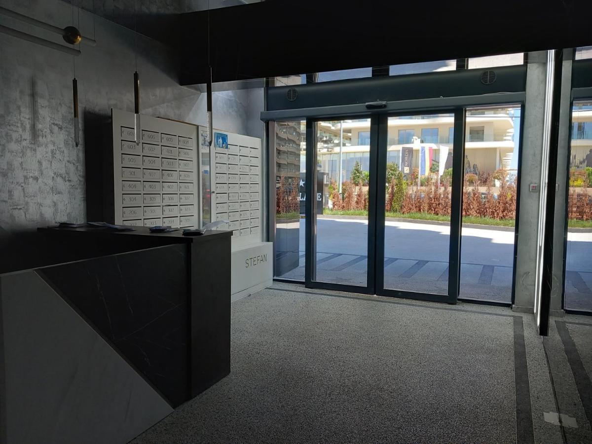 Joe Studio Apartment Mamaia Exterior photo